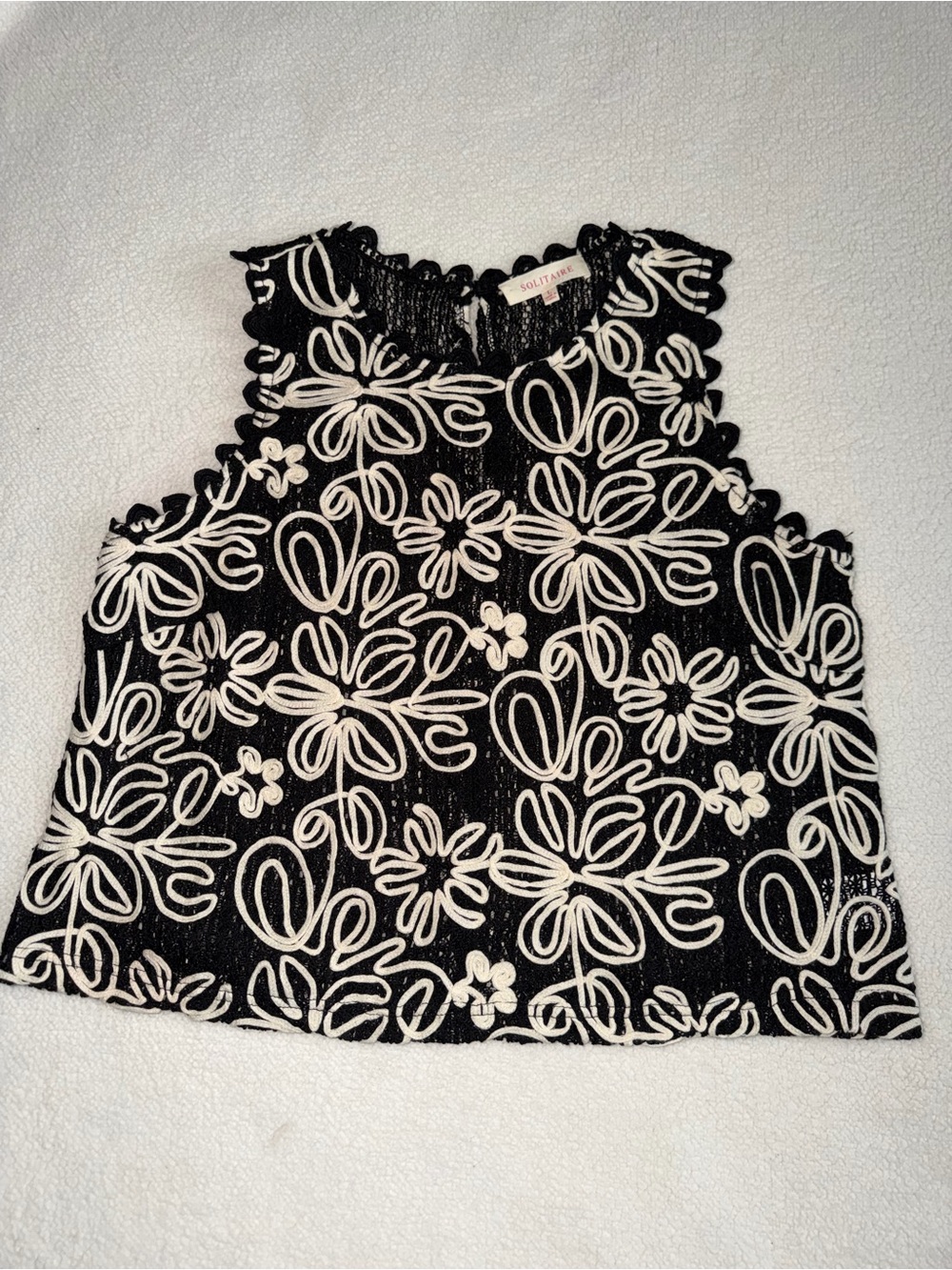 Solitaire Black & Cream Floral Crochet Tank